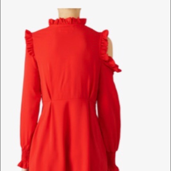 Red crepe dress with bridal buttons - Picture 9 of 9